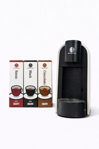 מכונת Espresso Club עם 60 קפסולות מקוריות מכונת Espresso Club עם 60 קפסולות מקוריות